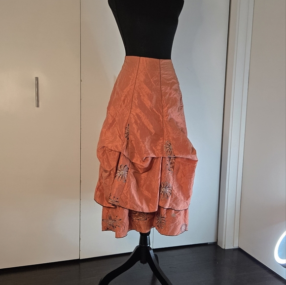 Design Todays Dresses & Skirts - Today's Style E390